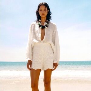 Zara High Waist White Shorts